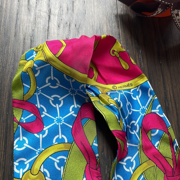 Hermes Twilly - Picture 2 of 7